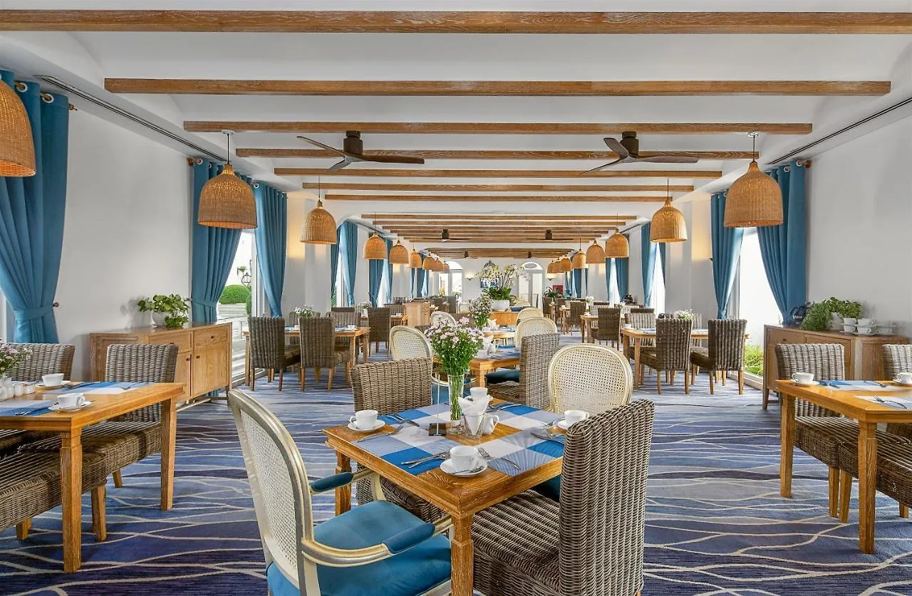 Risemount Premier Resort Da Nang 5*,